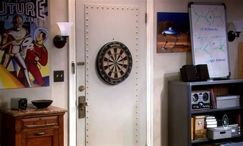 Sheldon & Leonard apartment