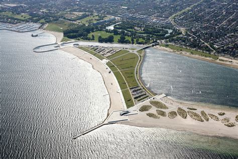 Amager Beach by Haslov and Kjaersgaard — Landscape Architecture Platform | Landezine