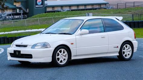 1997 Honda Civic Type R VIN: EK91001011 - CLASSIC.COM