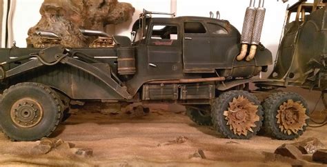 Mad Max Fury Road - The War Rig - 1/25 Scale Kit Bash Build | RPF ...