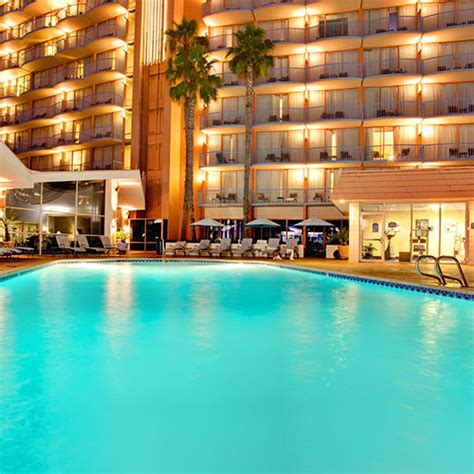 Wyndham San Diego Bayside - San Diego CA | AAA.com