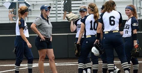 High school softball region semifinal playoff schedule