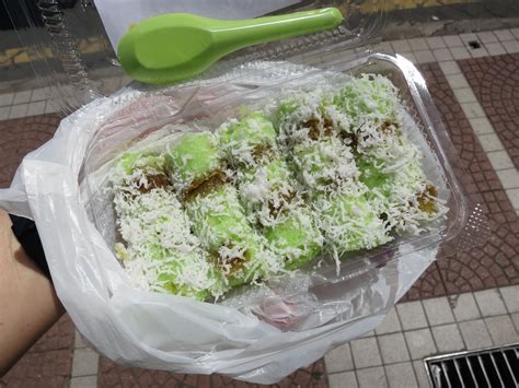 Food 3 – Putu Bamboo | Temporarily Lost