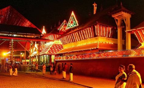 Guruvayoor Temple Timings, Darshan, Festivals & More