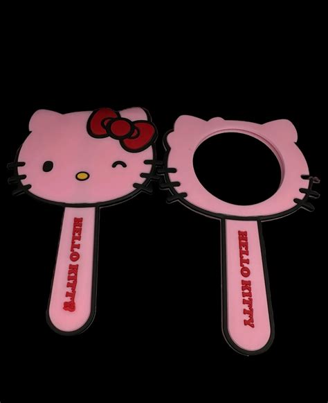 Hello Kitty Mirror – Dream Jeweler