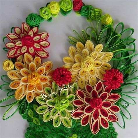 Quilled Floral Wreath - by: Branka Mileti´c | Quilling patterns, Quilling designs, Paper ...