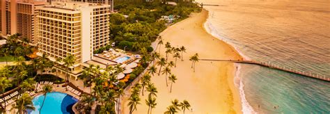 Hilton Hawaiian Village: A Tropical Paradise for Your Next HGV Vacation ...