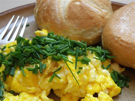 Free photo: Breakfast, Scrambled Eggs, Bun - Free Image on Pixabay - 876432