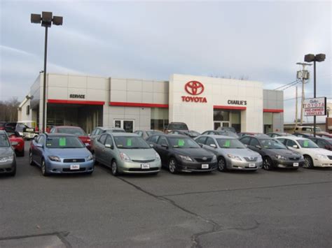 Charlie's Toyota - Car and Truck Dealer in Augusta, Maine - 3001 | GetAuto.com