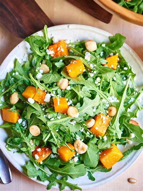 Roasted Squash Arugula Salad – Dan330