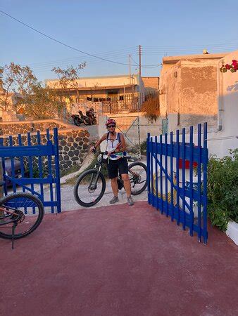 Explore Thirasia E-Mountain Bike - Thirassia | Tripadvisor