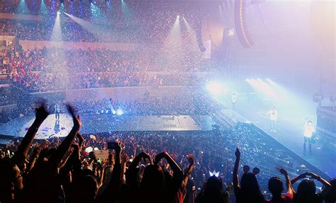 19 K-Pop Concerts In The Philippines That Made 2017 Worth Reliving