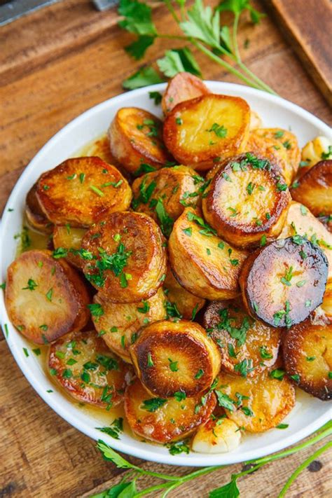 8 Delicious Potato Side Dishes For Your Dinner Table | Potato side dishes, Melting potatoes ...