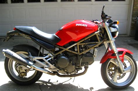 2000 Ducati Monster 750/Monster 750 Dark/Monster 750 City/Monster 750 Metallic - Moto.ZombDrive.COM