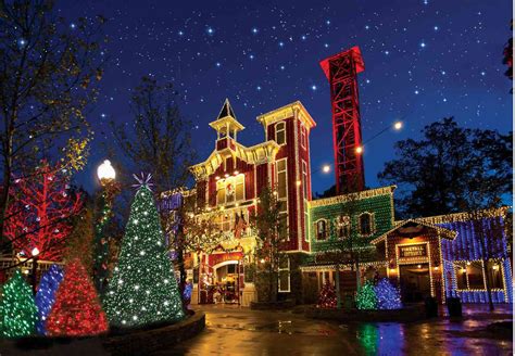 18 Reasons to Visit Branson, Missouri's Christmas Wonderland