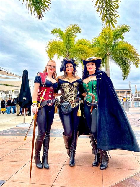 Pirate Outfit Gasparilla Tampa, FL in 2023 | Pirate outfit, Pirate costume, Outfits