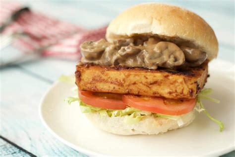 Marinated Tofu Burger with Creamy Mushroom Sauce