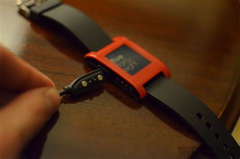 Pebble smartwatch hands-on photos - The Verge