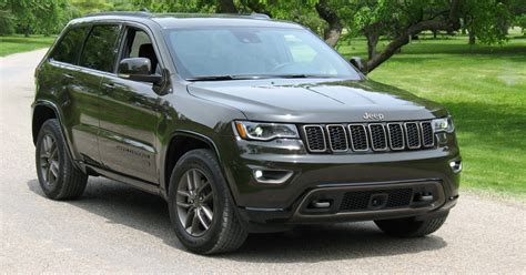 2016 Jeep Grand Cherokee has flagship features