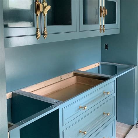 Benjamin Moore Aegean Teal Kitchen Cabinets - KITCHENANB