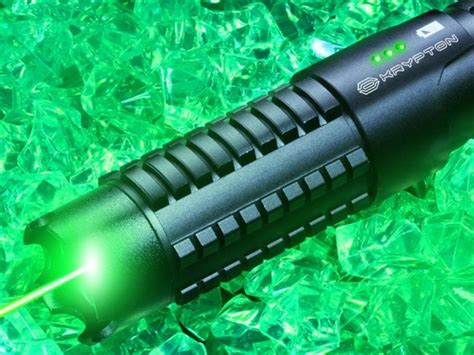 Wicked Lasers 1W S3 Krypton Laser Has a Beam that will Shine 85 Miles - Geeky Gadgets