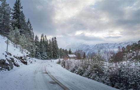 Aurlandsfjellet: Norway’s Fjord-To-Fjord Snow Road