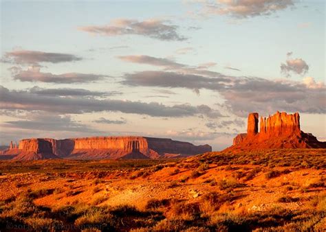 Monument Valley Sunrise | The sun rises on Monument Valley a… | Flickr