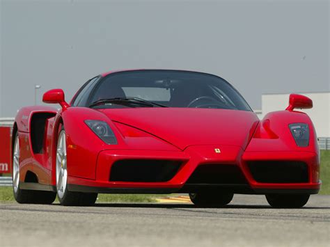 Gambar Transportasi : Gambar Mobil Sport Ferrari Enzo