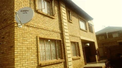 3 Bedroom Townhouse for sale in Pretoria North - P24-111133101