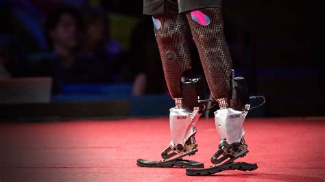 Powered Bionic Leg Prosthesis #WearableWednesday | Bionic, Robotic ...