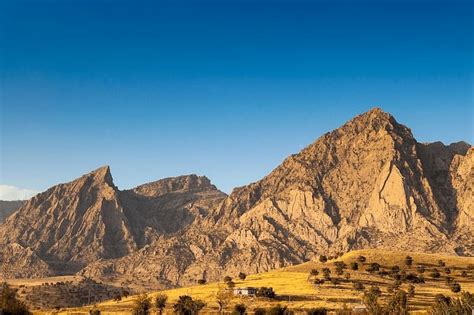 Everything about the Zagros mountain range - iranamaze