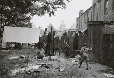 Slums of Washington, D.C., 1940 [2664x1824] : r/HistoryPorn