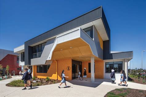 Edgars Creek Secondary College / Brand Architects | ArchDaily