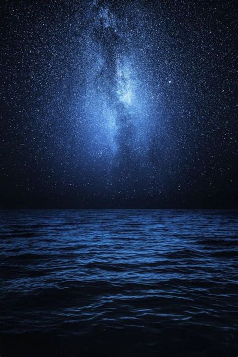 heaven-ly-mind | Ocean at night, Sea of stars, Night sky wallpaper