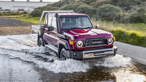 The Updated 2024 Toyota Land Cruiser 70 Pays Tribute To Its Roots - The Autopian