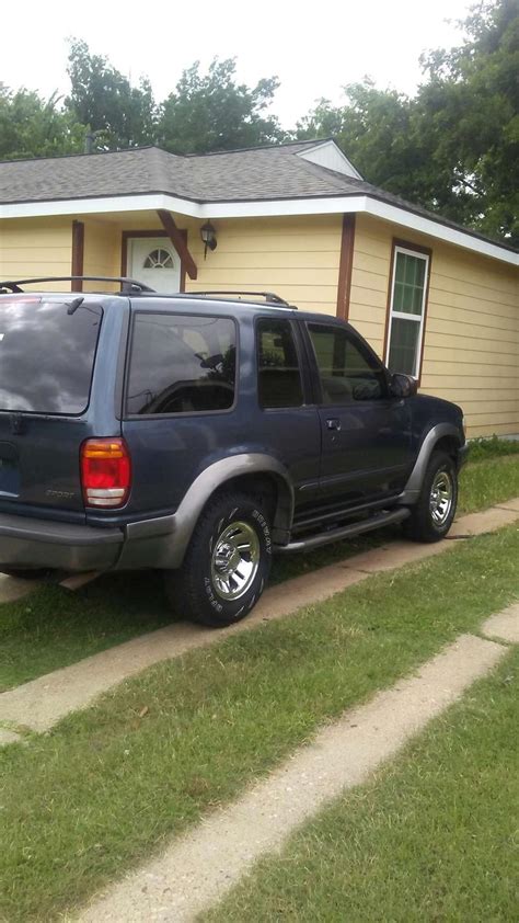 99 ford explorer for sale in Fort Worth, TX - 5miles: Buy and Sell