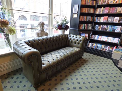 Inside London's Oldest Bookshop | Londonist