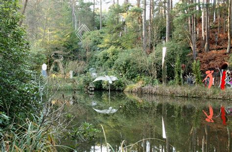 The Sculpture Park, Farnham, Surrey | Natural landmarks, Beautiful places, Sculpture park