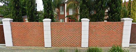 How much does it cost to build a brick fence - kobo building