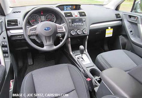 2014 Subaru Forester, interior photos