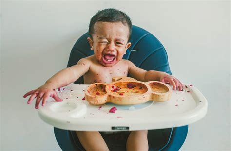 Expert-Backed Ways to Help your Child Through a Tantrum - Motherly