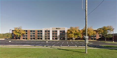 Radisson Opens New Hotel Near Detroit Airport - Commercial Property ...