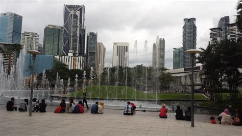 KLCC Park Fountain by HorsesPlease on DeviantArt