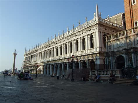 Datoteka:Venezia 2008 Piazza San Marco.JPG - Wikipedija