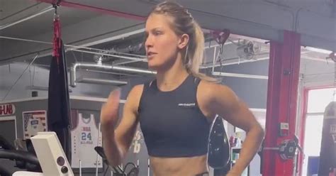 Genie Bouchard shows off intense workout regime as tennis fans say she's 'looking good ...