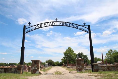 Historical marker for Black cemetery