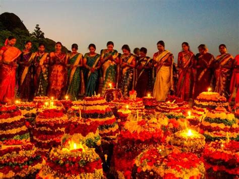 Bathukamma flower fest may see celebrations beyond Telangana | Latest ...