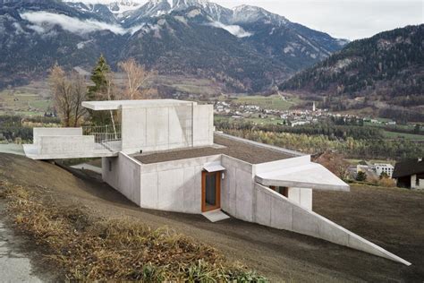 Architecture and Topography: 25 Projects with Different Approaches to Relief | ArchDaily