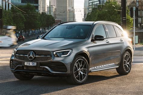 Mercedes-Benz GLC 300 2019 Review