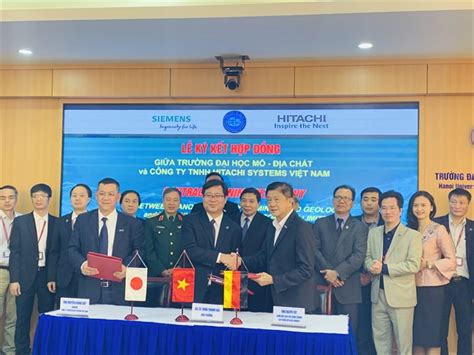 HUMG, Hitachi Systems Vietnam ink deal for a smart laboratory